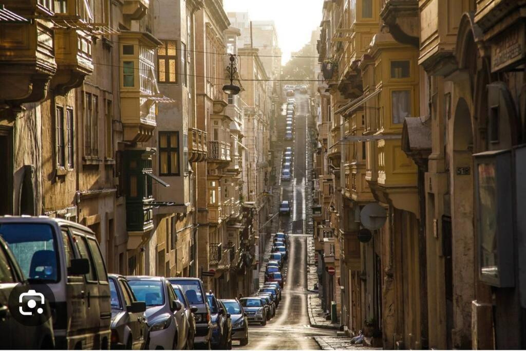 Valletta Stylish City Pad Bagian luar foto