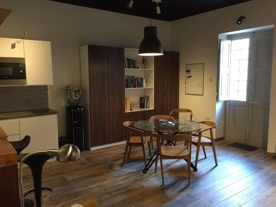 Valletta Stylish City Pad Bagian luar foto